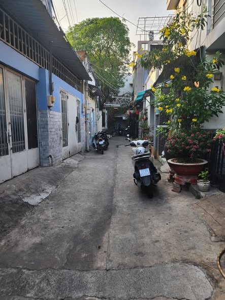 Nhà Hẻm Xe Hơi Quang Trung, TP. Thủ Đức - 4.5 Tỷ, 63m²