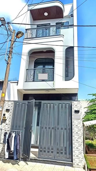 Nhà 4 Tầng Hẻm Xe Hơi 7m Linh Xuân, Thủ Đức - 67m² Giá 6.7 Tỷ