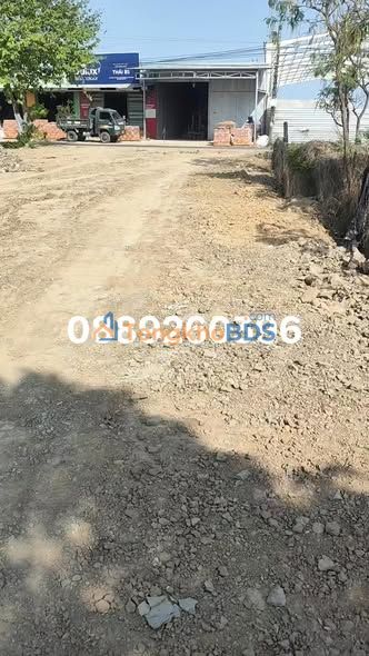 Nhà Mặt Tiền Hương Lộ 02, Gò Công Đông - 639 Triệu, 145m² Full Thổ Cư