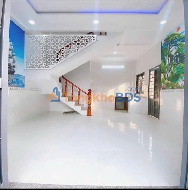 Nhà Sổ Chung Dĩ An 24m² - 2PN, Đường Ô Tô, Giá 1.23 Tỷ