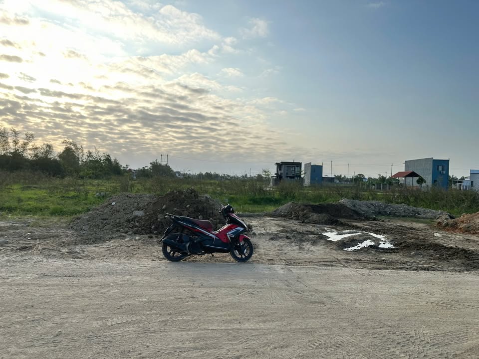 Đất Nền Mặt Tiền Trục Chính KQH Phước Linh - Phú Mỹ 136.5m² - Sổ Đỏ Sẵn Sàng