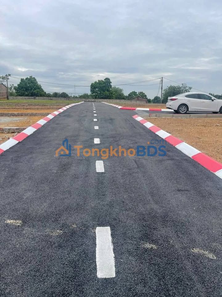 Đất Nền Ba Vì 100m² Sổ Đỏ Rõ Ràng - Giá Chỉ 6xx Triệu