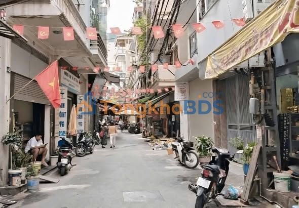 Nhà 45m² Cầu Diễn, Nam Từ Liêm - 2 Tỷ 1, Ô Tô Gần Nhà, Kinh Doanh Đỉnh