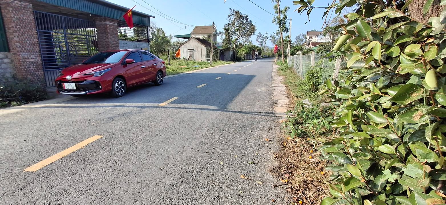 Đất nền Nghi Trung 126m² - Hai mặt tiền, kinh doanh tốt, giá 1.8 tỷ