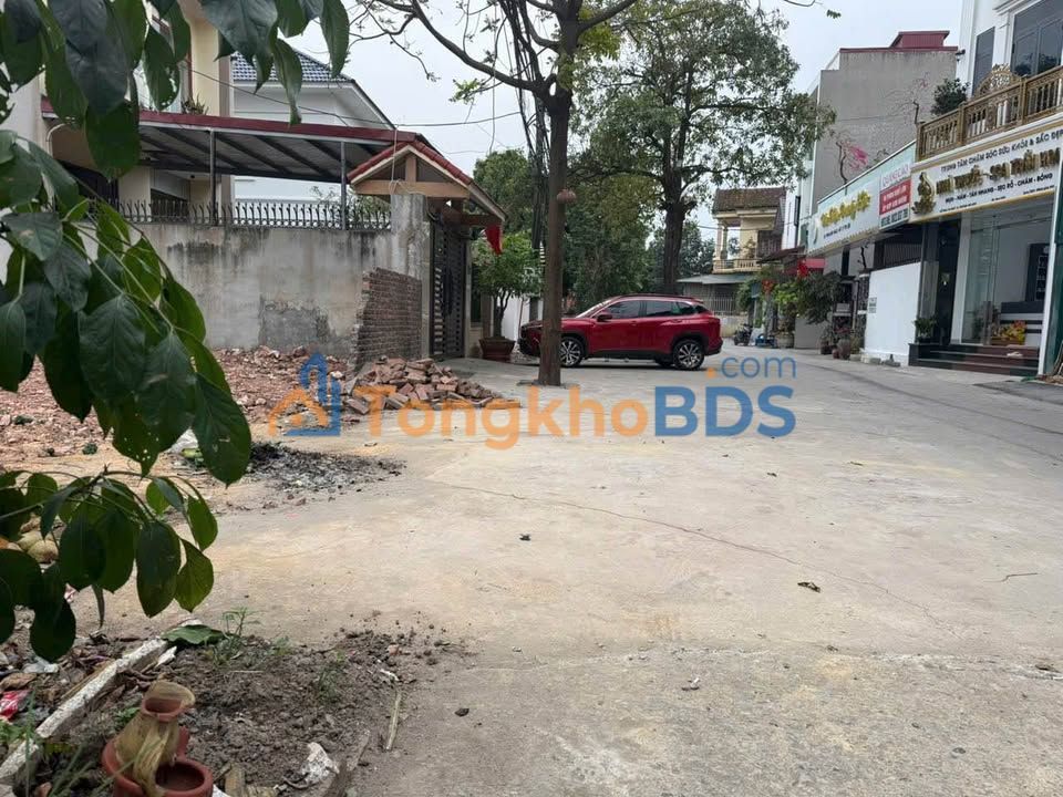 Bán Đất Vĩnh Yên 100m² Liền Kề, Gần Hồ Bảo Sơn - Giá 3.x Tỷ/Lô