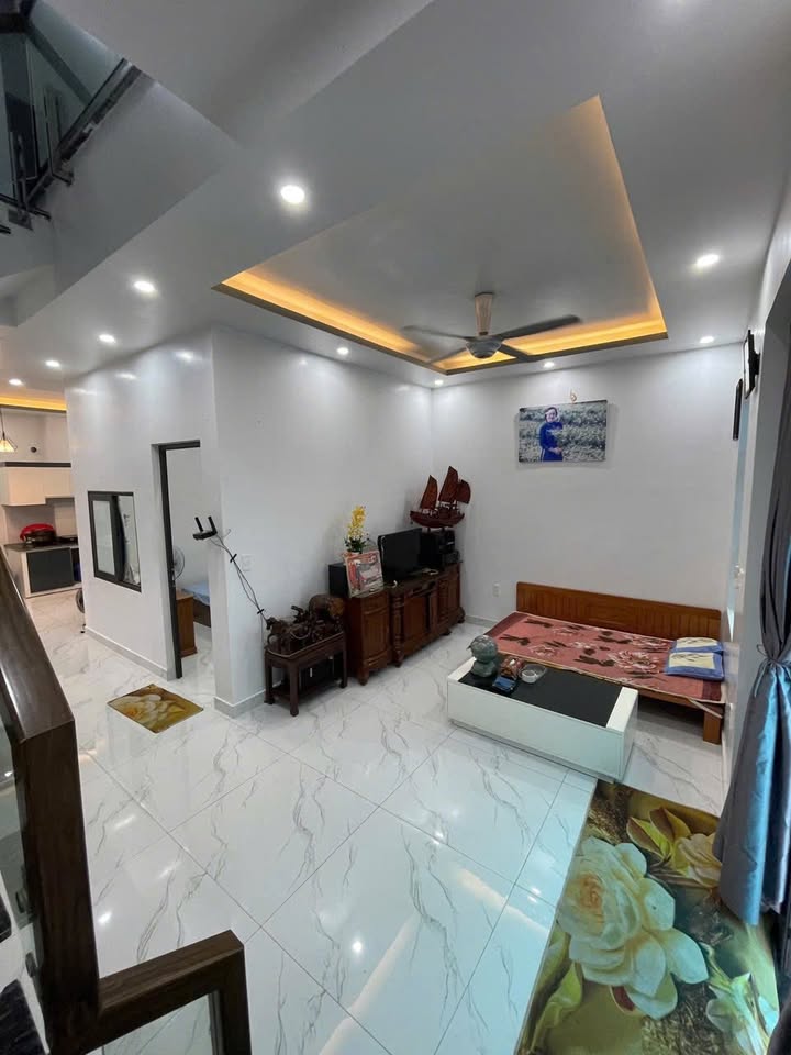 Bán Nhà Trần Nhân Tông Kiến An, Hải Phòng - 94.6m² - Sổ Đỏ Chính Chủ