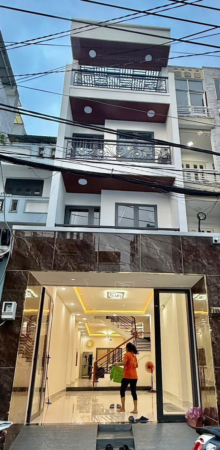 Nhà 4 Tầng Gò Vấp 84m² - Hẻm Xe Hơi 11 Tỷ TL