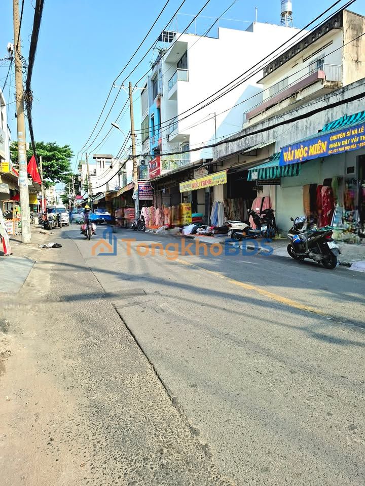 Nhà 2 Tầng Hẻm Xe Hơi Phú Thọ Hòa, Tân Phú - 39m² Giá 4.1 Tỷ