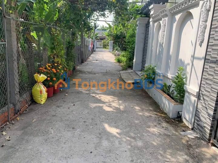 Nhà 88m² Nhơn Thạnh, Bến Tre - Chỉ 759Tr, Tặng Nội thất, Sẵn Sàng Về Ở!