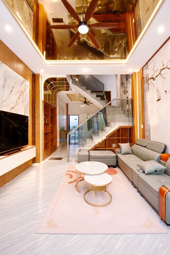 Nhà 4 Tầng Full Nội Thất Thủ Đức 70m² - 6 Tỷ (TL) - Sẵn Sàng Vào Ở Ngay