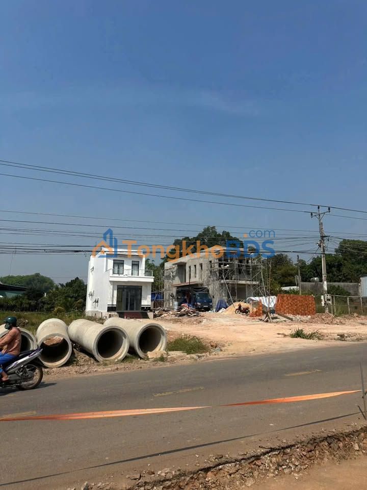 Đất Mặt Tiền DT748 - 521m² - Kinh Doanh Đắc Lộc - 5.5 Tỷ