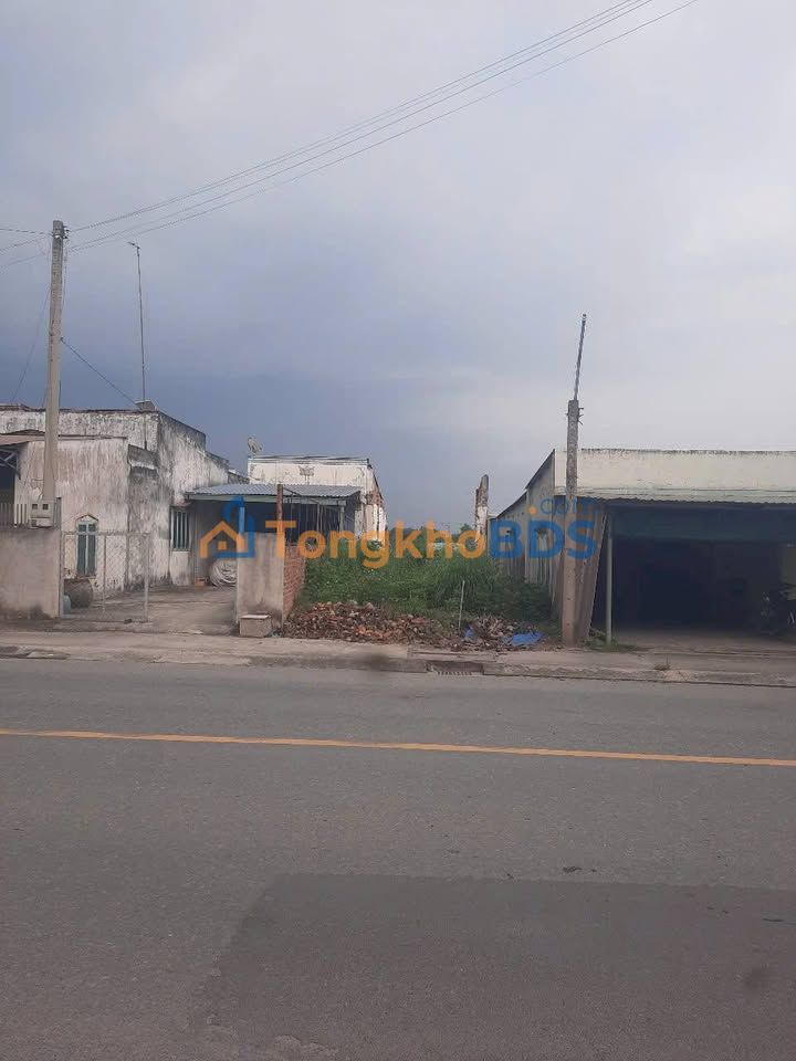 Bán Mặt Tiền DT 746 Tân Uyên 300m² ODT - Kinh Doanh Đắc Lợi