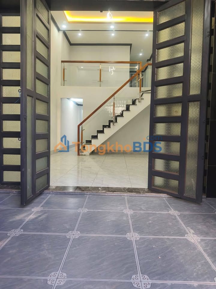 Nhà Sổ Chung Bình Chuẩn 56m² - Gần Ngã Tư Miếu Ông Cù, 3PN Giá 1.39 Tỷ