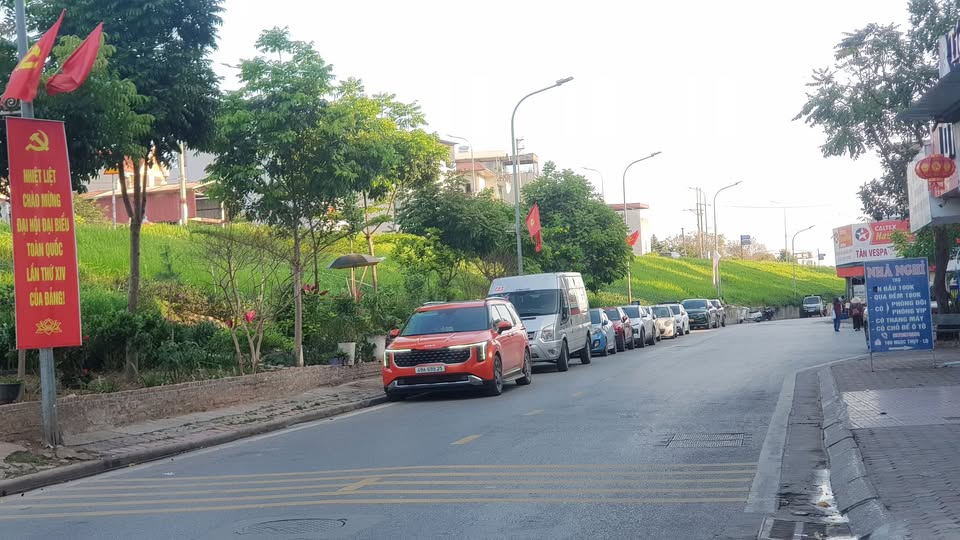 Mặt Phố Ngọc Thụy Long Biên - 125m² Kinh Doanh Đỉnh Cao