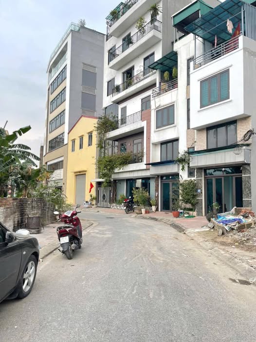 Đất Long Biên 76m² - Sổ hồng vuông vắn, xây 7 tầng thang máy