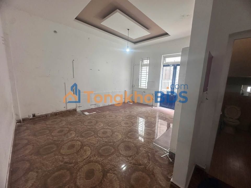 Mặt bằng 25m² trung tâm Đà Lạt, đường Phạm Ngũ Lão - Giá thuê 7 triệu/tháng