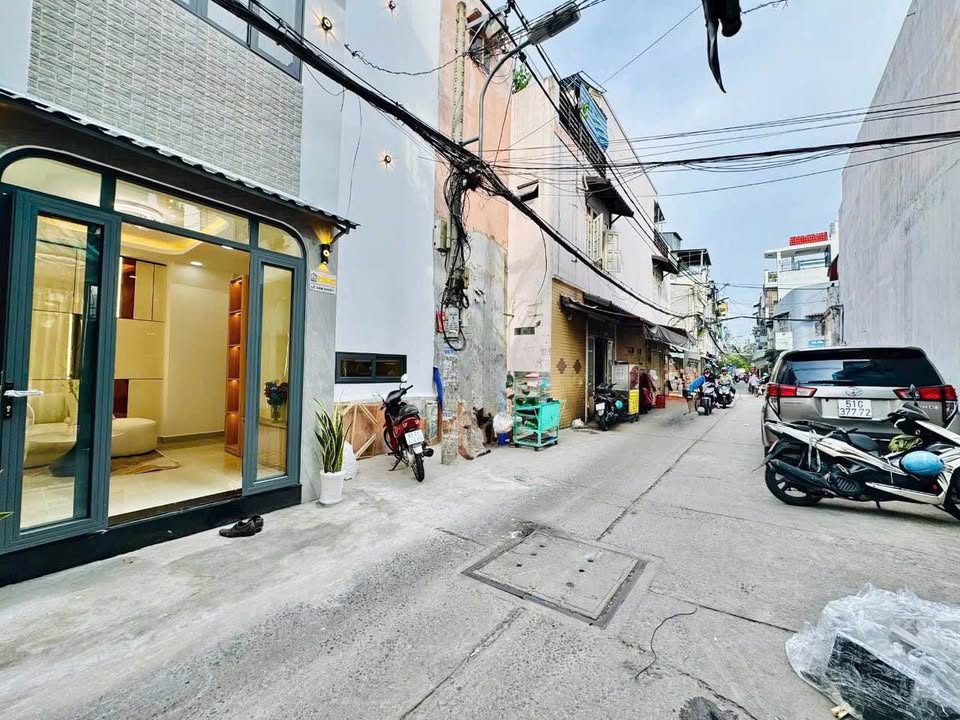 Nhà Cho Thuê 46m² Đường Lê Văn Duyệt, Bình Thạnh - 3 Tầng, 2PN