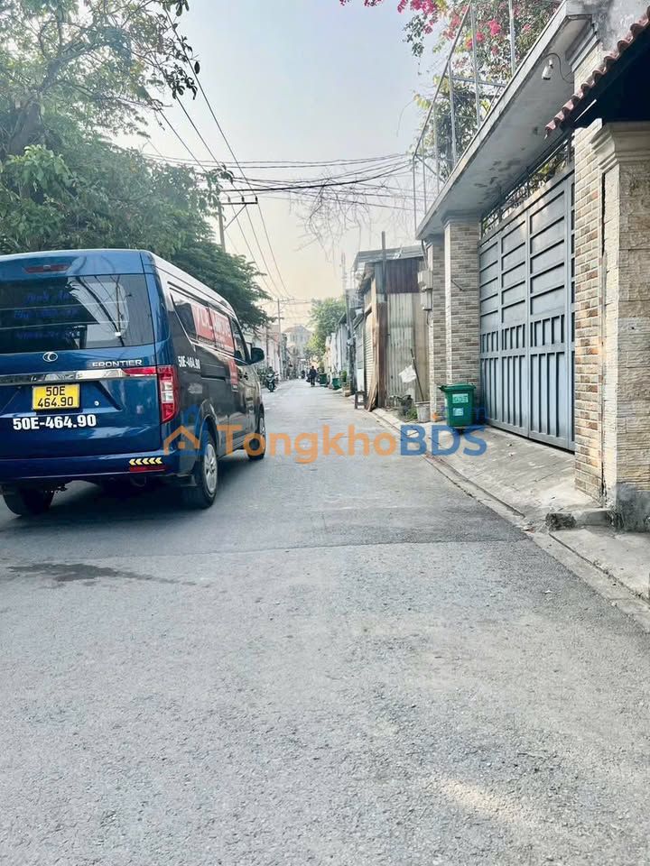 Nhà đẹp Long Trường, Thủ Đức 56m² giá 3.8 tỷ - Xe hơi tới nhà