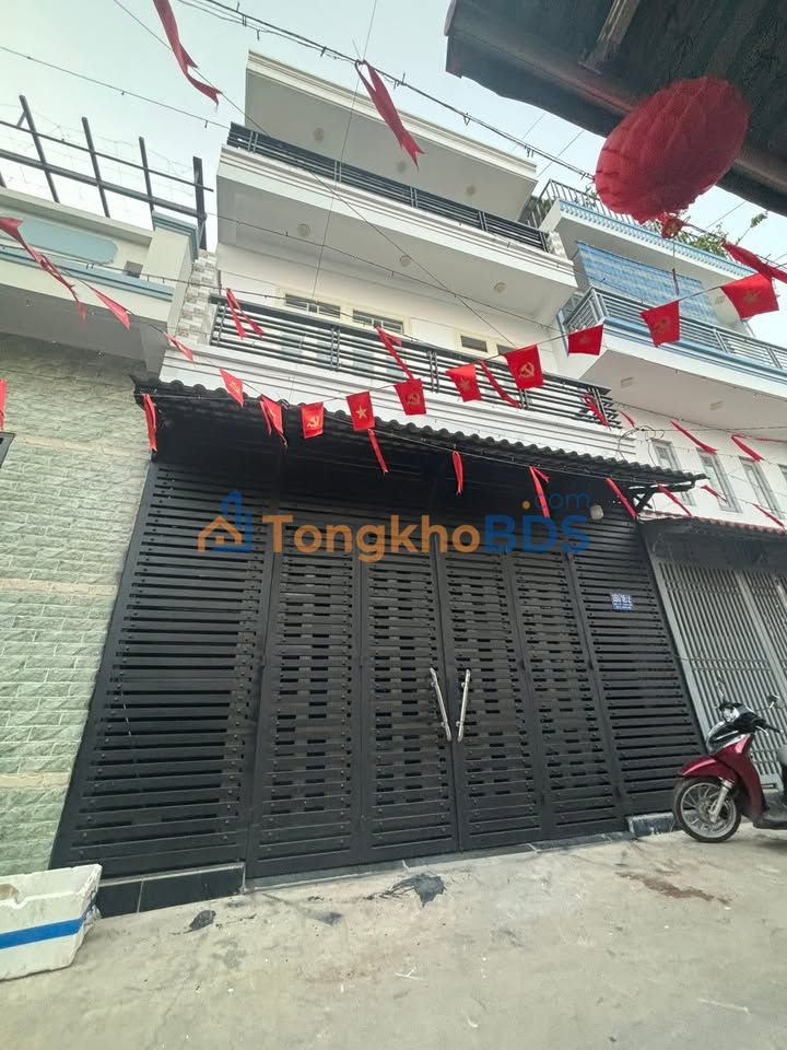 Cho thuê nhà 72m² Thạnh Xuân, Q12 - 3PN, 3 Lầu, Xe Hơi Tận Nơi