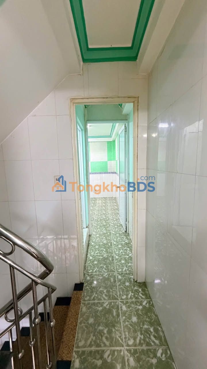 Nhà Mặt Tiền Kinh Doanh Sầm Uất Phương Sài, Nha Trang - 46m², 5.5 Tỷ