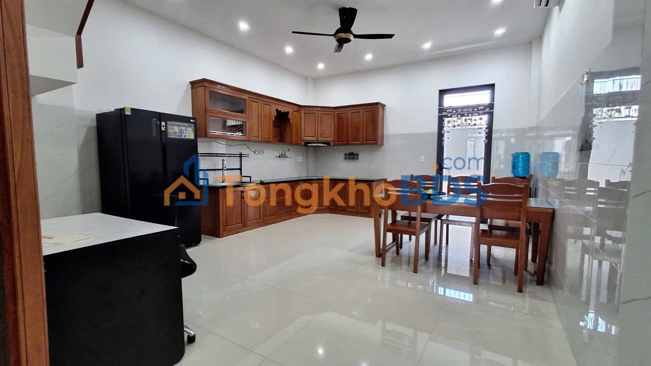 Cho thuê Nhà 4PN Mỹ Gia Nha Trang - Full Nội Thất, Vị Trí Đắc Địa