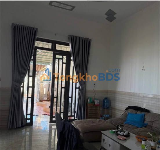 Nhà 192m² Ngay TT Krông Năng - 2.7 Tỷ - Sẵn Sàng Vào Ở