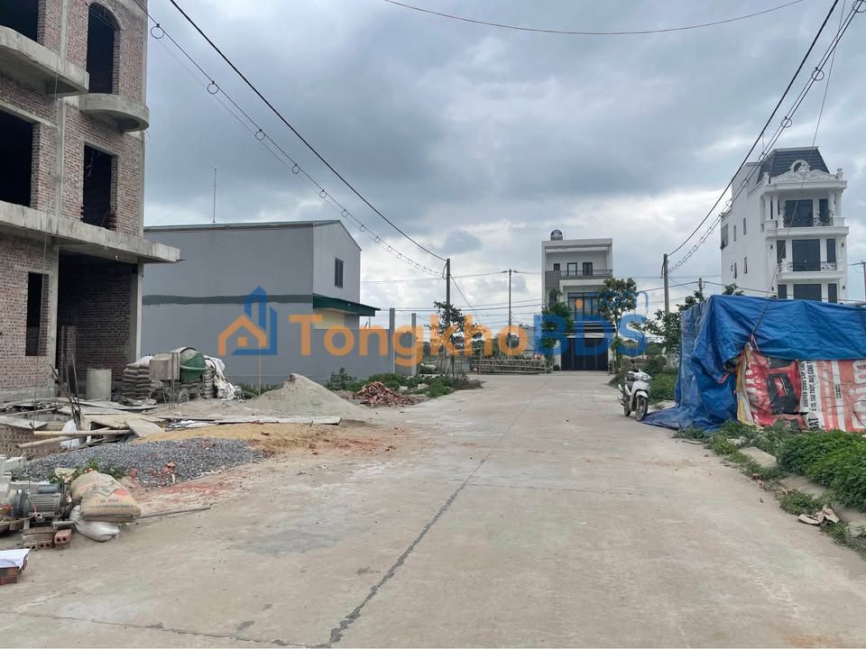 Bán Đất Phân Lô Ninh Thạnh, Tây Ninh 140m² - Giá 5 Tỷ, Hướng Bắc