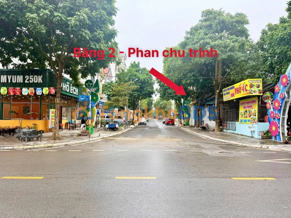 Đất Vĩnh Yên 151m² - Hướng Đông Nam, Kinh doanh sầm uất, Sẵn sổ hồng
