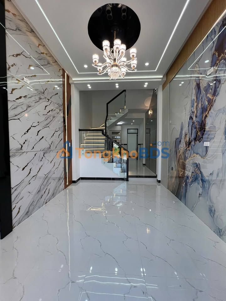 Nhà 3 Tầng Mặt Tiền Đường Số 8, Quy Nhơn - 44m² Hướng Tây Bắc - 3.85 Tỷ