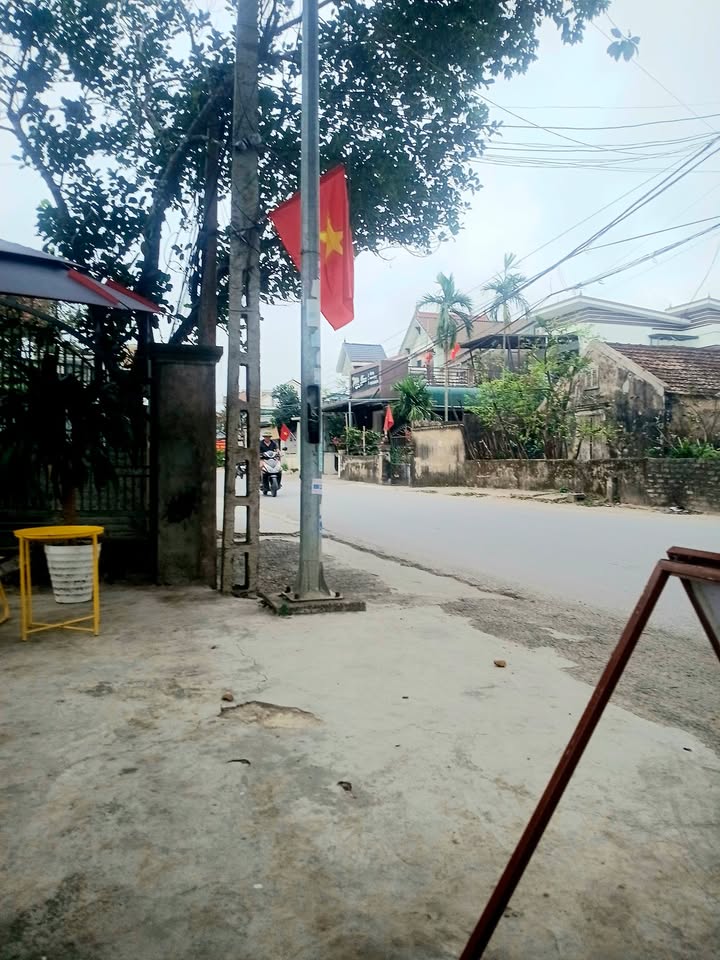 Đất Mặt Tiền Đường 205, Yên Thành, Nghệ An - 180m², Sẵn Sổ Đỏ