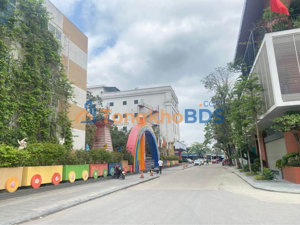 Đất Vàng Hưng Chính, Vinh: 104m² - Mặt Tiền 8m - Giá 6.7 Tỷ