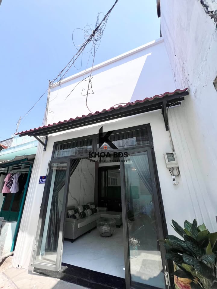 Nhà SHR Hóc Môn 34m² Giá 2.75 Tỷ - 2PN, Hẻm Xe Hơi, Gần UBND Đông Thạnh