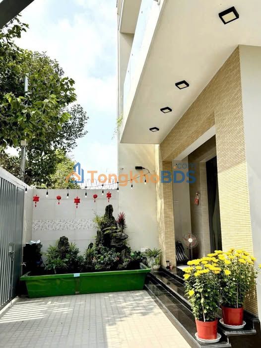 Townhouse Ngọc Hầu Châu Đốc 200m² 8 tỷ - Chính chủ bán
