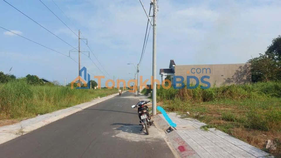 Đất nền Long Xuyên Lê Trọng Tấn 80m² giá 1 tỷ - Sổ đỏ chính chủ