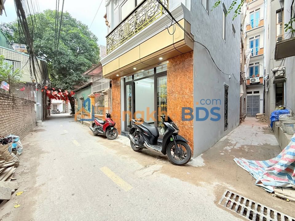 Nhà Phố Thúy Lĩnh 36m² - 5 Tầng Thang Máy, Ô Tô Vào Nhà, Giá 6.3 Tỷ
