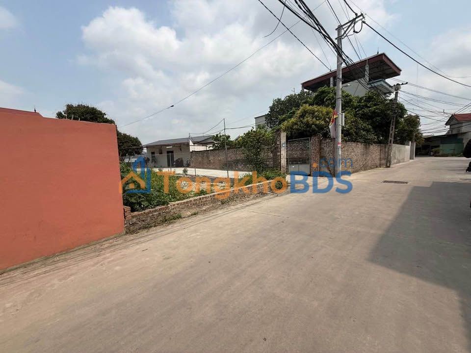 Đất Sóc Sơn 115m² - Sổ Đỏ Full Thổ Cư, Kinh Doanh Tốt, Giá 3 Tỷ