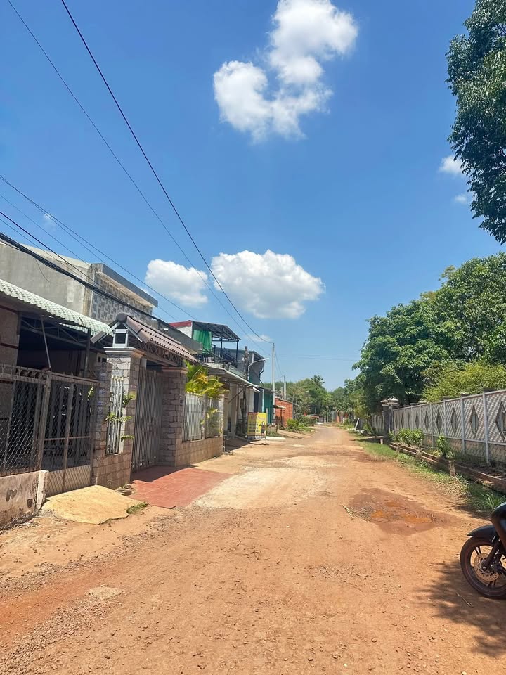 Nhà Mặt Tiền Tân Xuân Q12 - Kinh Doanh Sầm Uất - 7.x Tỷ