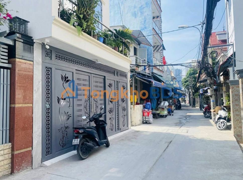 Bán Gấp 100m² Quận 7 - 12 Phòng Trọ, Thu 24tr/tháng - Chỉ 7.85 Tỷ