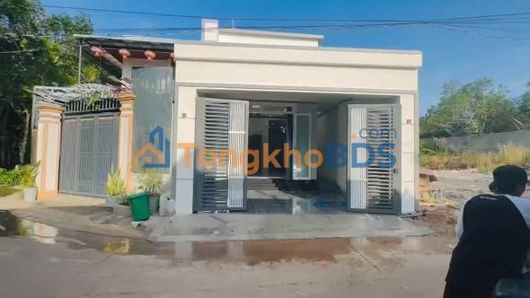 Nhà 126m² Bảo Vinh, Long Khánh - Sổ Riêng, 3PN, Tặng Nội Thất