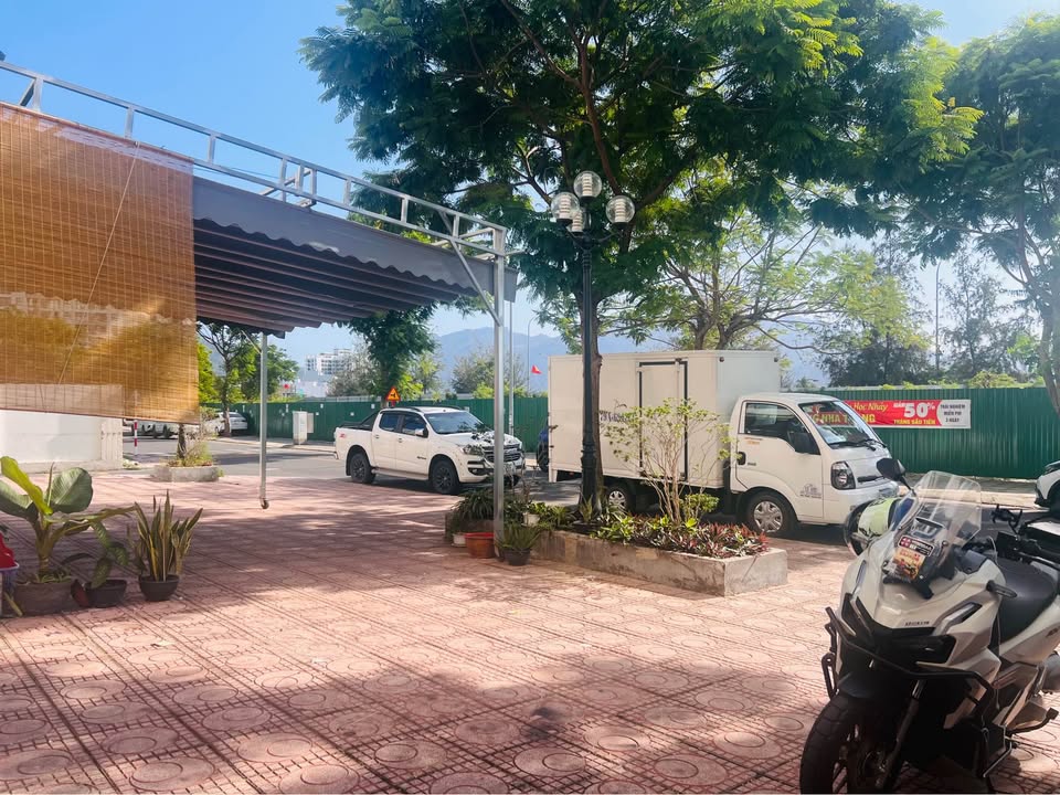 Shophouse Hà Quang 1, 70m² - Kinh doanh đắc lợi, Vỉa hè rộng 11 triệu/tháng