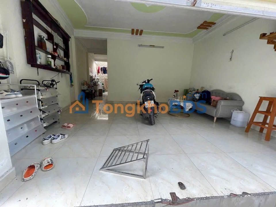 Nhà 70m² đối diện Hoàng Huy An Đồng, Hải Phòng - Giá 2.13 tỷ