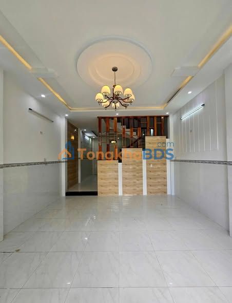Nhà Mặt Tiền Quy Nhơn 57.5m² - Kinh Doanh Sầm Uất, Sổ Hồng Riêng