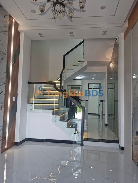 Bán nhà 3 tầng mặt tiền Hà Thanh 2, Quy Nhơn - 44m², giá 3.x tỷ