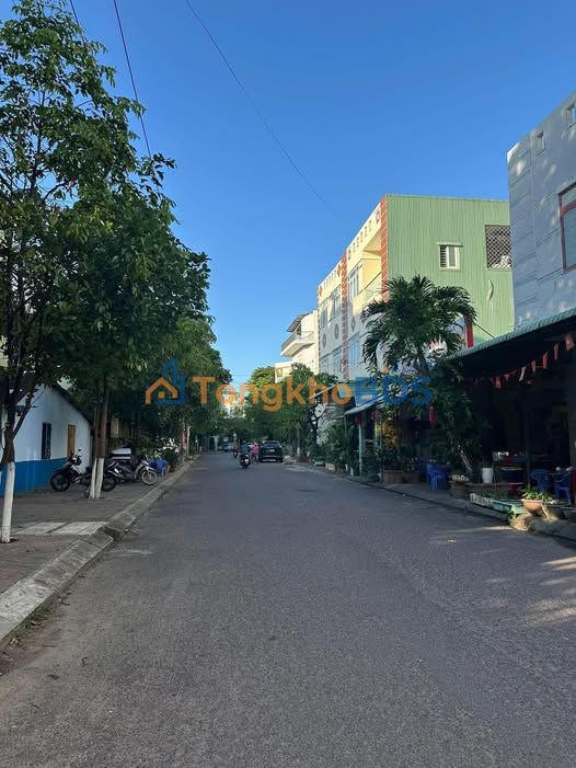 Bán Đất Tặng Nhà Hẻm Cần Vương Quy Nhơn - 60m² Sổ Đỏ Chính Chủ