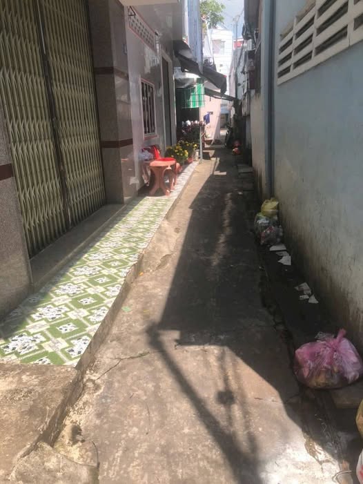 Nhà 1 Trệt 1 Lầu Hẻm Thành Thái, Rạch Giá - 57m² Thổ Cư, Giá 1.3 Tỷ