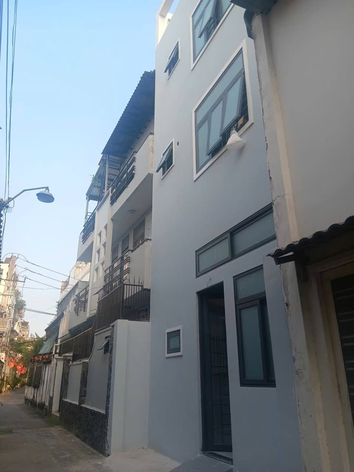 Nhà 5 Tầng 2MT Hẻm Xe Tải Nguyễn Văn Lượng, Gò Vấp - 10.6 Tỷ