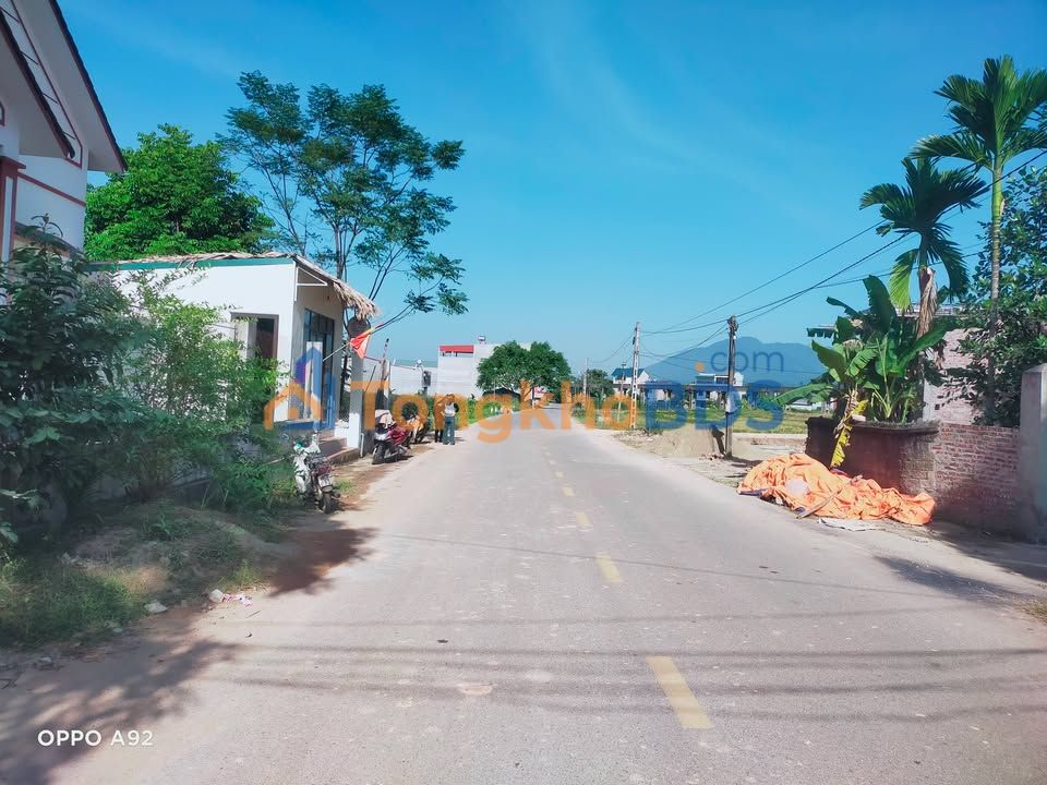 Đất Sông Lô, Vĩnh Phúc - 100m² Thổ Cư, Giá 1 Tỷ - Gần Chợ, KCN