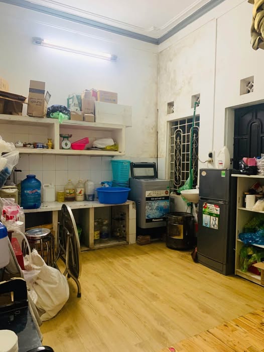 Nhà Nguyên Căn Mặt Tiền Nguyễn Đức Tỉnh, Huế - 100m², 5PN, Giá 11 Triệu