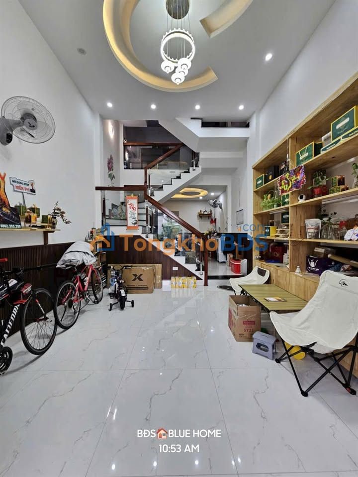 Nhà 3 Mê Đường Hà Thanh 2, Quy Nhơn - 3.8 Tỷ, 40m², Oto Thông