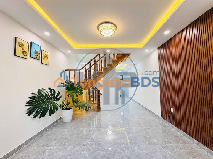 Nhà phố Phường 9 Đà Lạt 55m² giá 2.3 tỷ - Sẵn sàng ở ngay